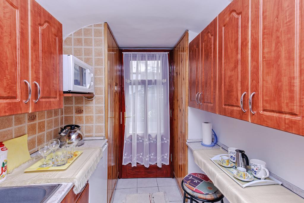 Barokk Vendeghaz Hotel Eger Ngoại thất bức ảnh